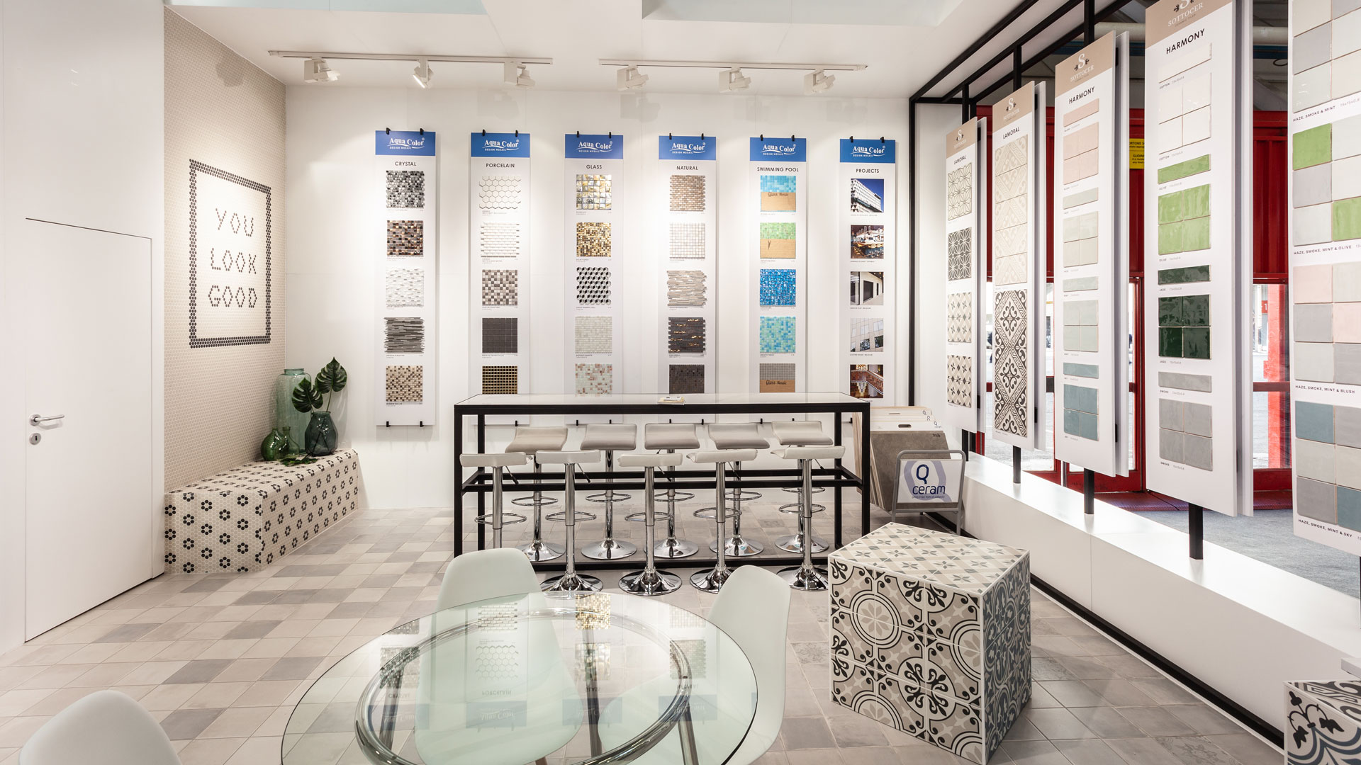 allestimento-stand-ceramiche-cersaie