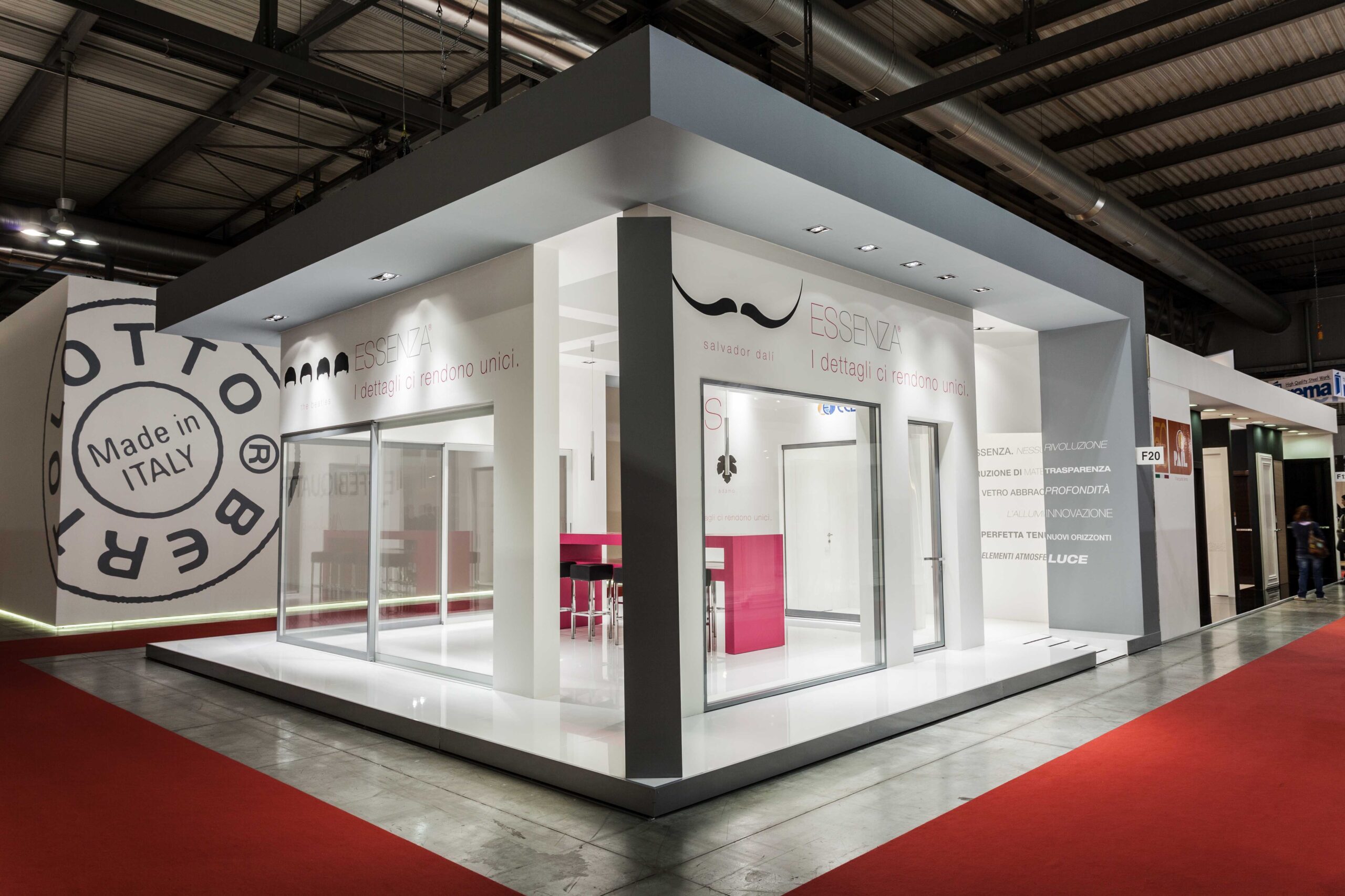 ESSENZA-MadeExpo-2013-070-scaled